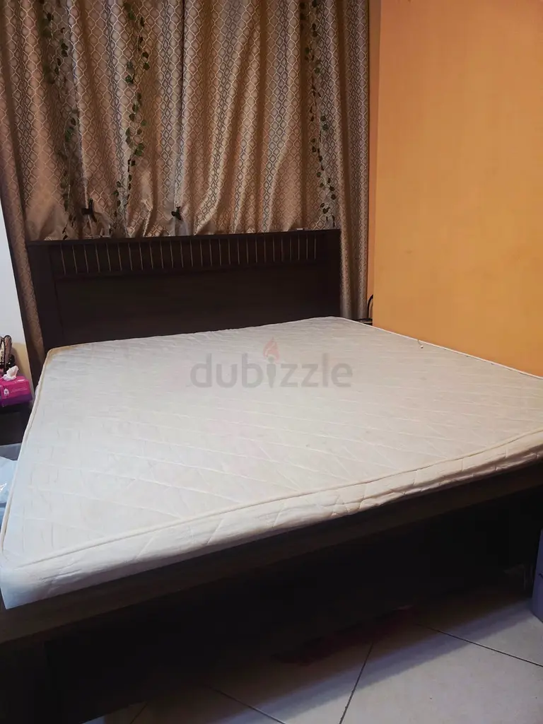 Modern Queen Size Bed Frame with Mattress Home Box Furniture