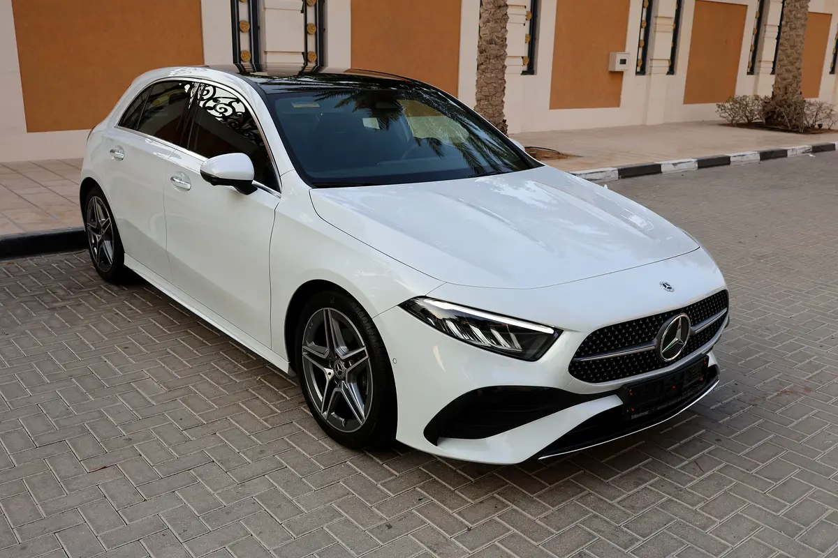 Mercedes-Benz A-Class 2024 — photo 1 of 15