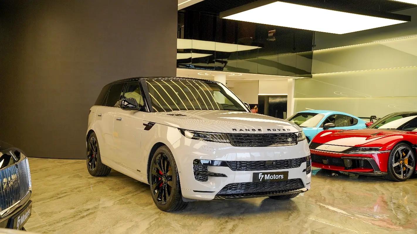 Land Rover Range Rover Sport 2025 — photo 1 of 17