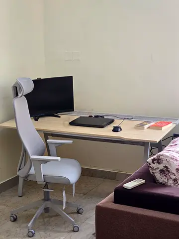 Customizable Desk  chair