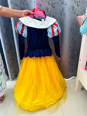 Selling Kids’ Costumes (Size 128 cm / Ages 7–9 years)