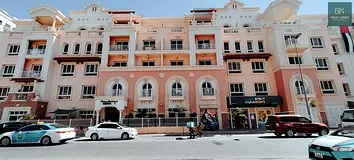 DEAL OF THE MONTH SPACIOUS APARTMENT || 861SQ, FT || JUST 55K