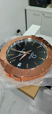 Wall clock omega