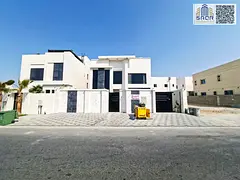 Modern villa with 8 master bedrooms / Freehold for all nationalities / Includes water, electricity,