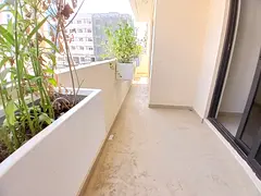 Beautiful design!!_ Brand new Master one Bedroom ||□open view Balcony 2 bathroom prime location