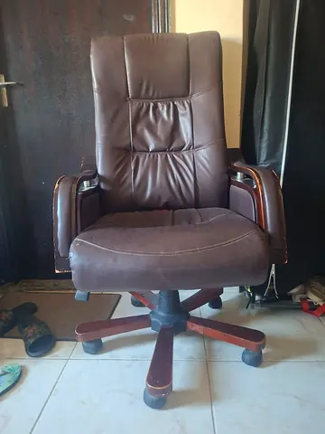 Comfortable Executive Office Chair for Sale