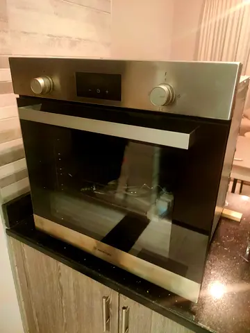 Brand new Ariston Gas oven