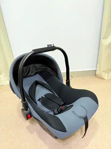 Comfortable and Safe Infant Car Seat for Your Little One