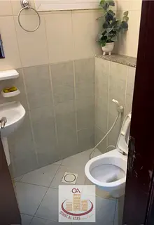 For sale - 2 bedrooms, hall, 2 bathrooms, parking, price 600 k