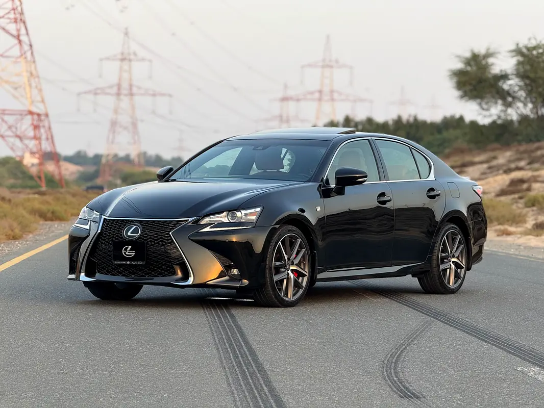 Lexus GS-Series 2016 — photo 1 of 9