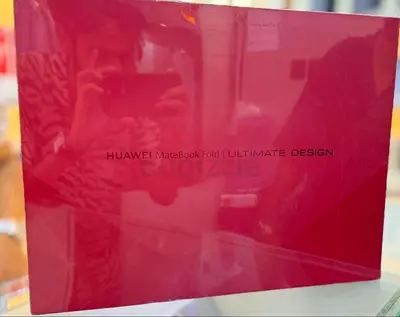 Huawei Mate Book Fold Ultimate Design 1TB color white