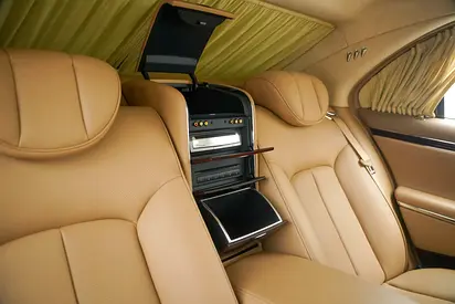 2010 Maybach 57 照片 14