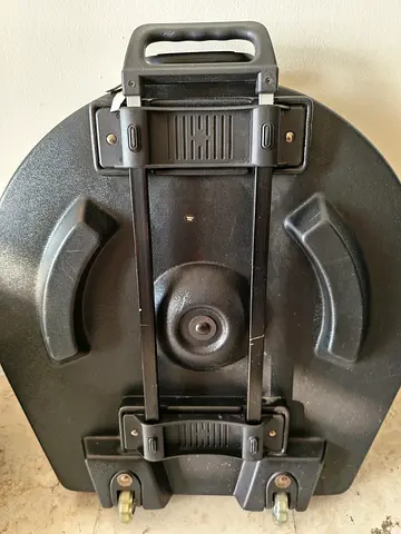 GATOR Hardcase with Wheels for Cymbals with Zildjian Planet Z Cymbals