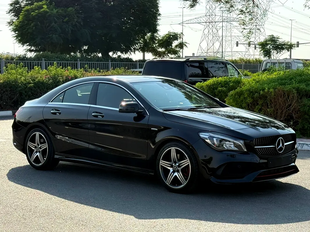 Mercedes-Benz CLA-Class 2019 — photo 1 of 17