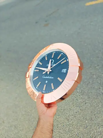 Wall clock omega