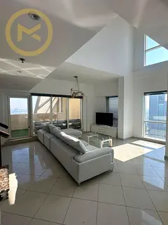 Spacious 1 Bedroom Loft| Rented until Dec 2025| Vacant on Transfer