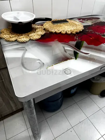 Stylish Rectangular SIX SEATER Dining TABLE with Chairs Perfect for Family Gatherings!