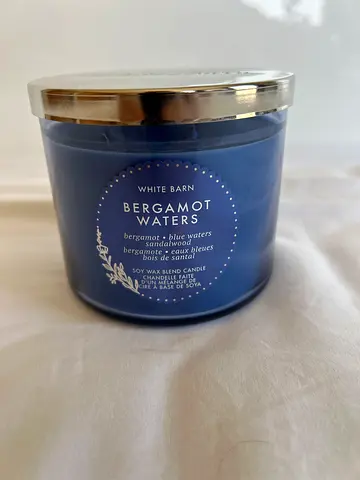 Bath and body works candle