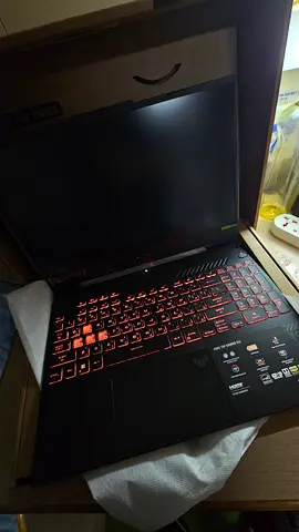 Asus TUF A15 ryzen 7 amd 4060 7435hs