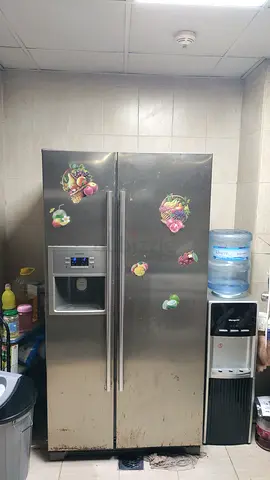 Spacious and Efficient Refrigerator for Sale