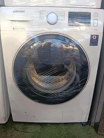 Samsung 7kg Front Load Washing Machine - Almost New!