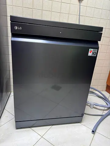LG latest version 3 rack dishwasher