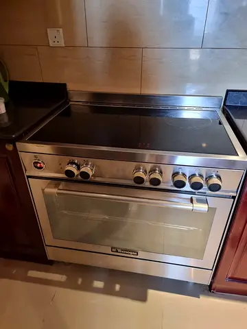 غاز كهربائي ٥ عيون