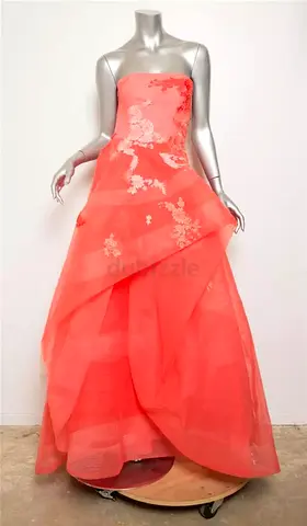 Dress Monique Lhuillier Brand