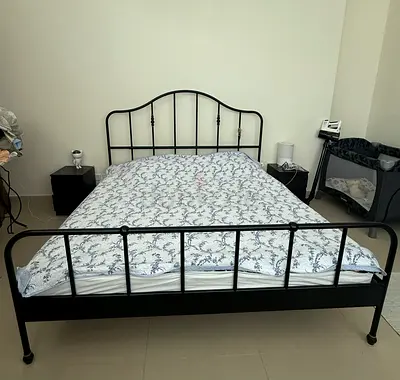 Stylish Black Metal Bed Frame