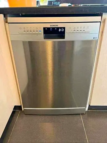 Siemens iq  3 rack dishwasher