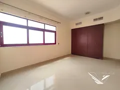 Lahwish 2bhk Balcony Near Cornish 42k