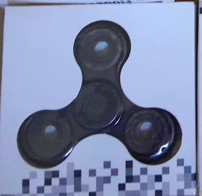 Fidget spinner