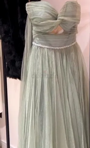 Elegant Mint Green Evening Gown for Sale