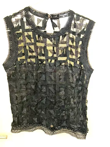 Chanel blouse size 38