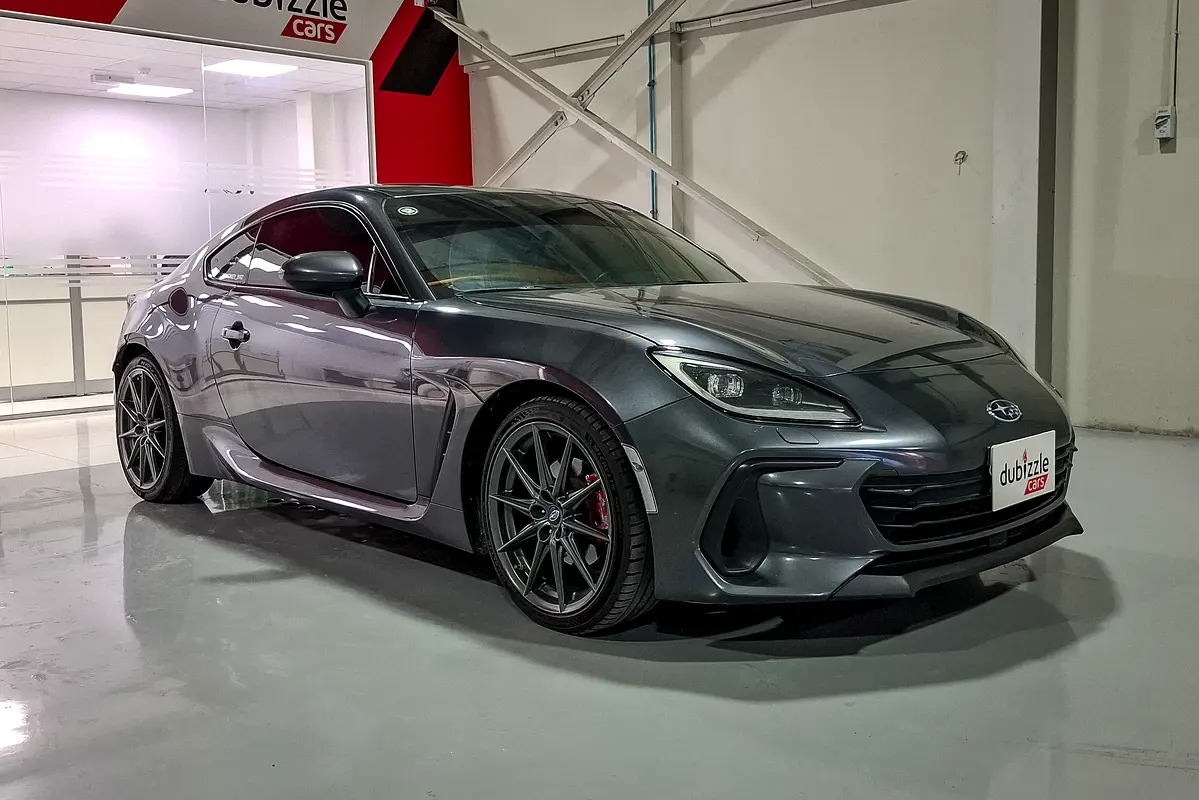 Subaru BRZ 2023 — photo 1 of 15