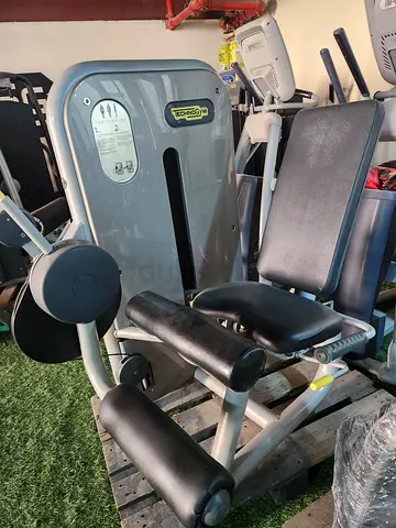 Technogym Element+ Leg Extension