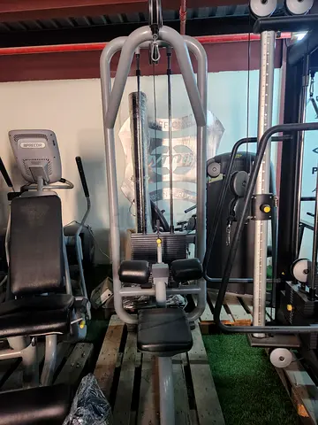 Technogym Lat Pulldown