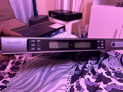 WESTDING FX40 Audio Processor + UHF Wireless Mic Receiver – Full Rack Setup – Perfect for Karaoke /