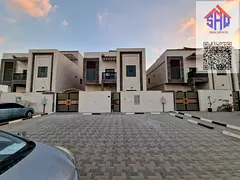 Villa for rent with roof + 6 master bedrooms with built-in wardrobes, majlis, living room, maid'
