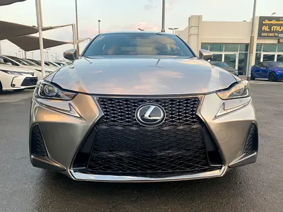 2019 Lexus IS-SERIES — фото 3