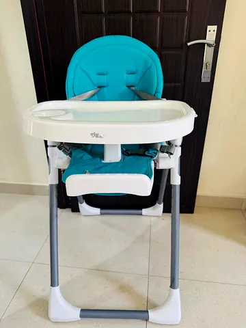 Stylish and Functional High Chair for Your Baby