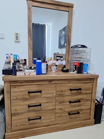 COLTON 6-DRAWER Stylish Wooden Dresser with Mirror for Sale