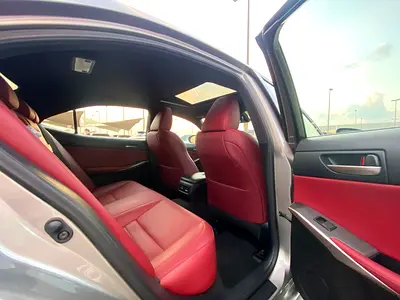 2019 Lexus IS-SERIES — миниатюра 17