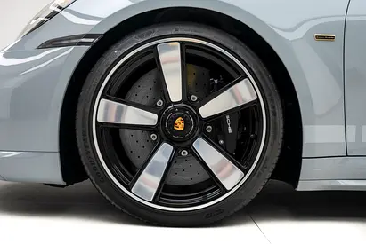 2023 Porsche 911 — миниатюра 6