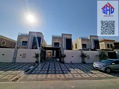 Villa for sale with swimming pool, garden, and dressing room. Includes water, electricity, and air c
