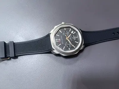 Men Watch