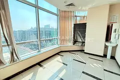 Semi Fitted Office | Strategically Located