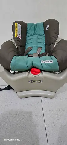 GRACO SNUGRIDE-35 Baby seat for Car