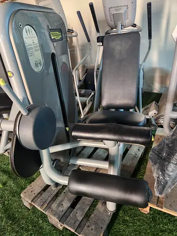 Technogym Element+ Leg Extension