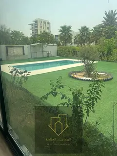 For sale a villa in Al-Zawra area, 4 master rooms and a maid's room, an area of 6 thousand feet